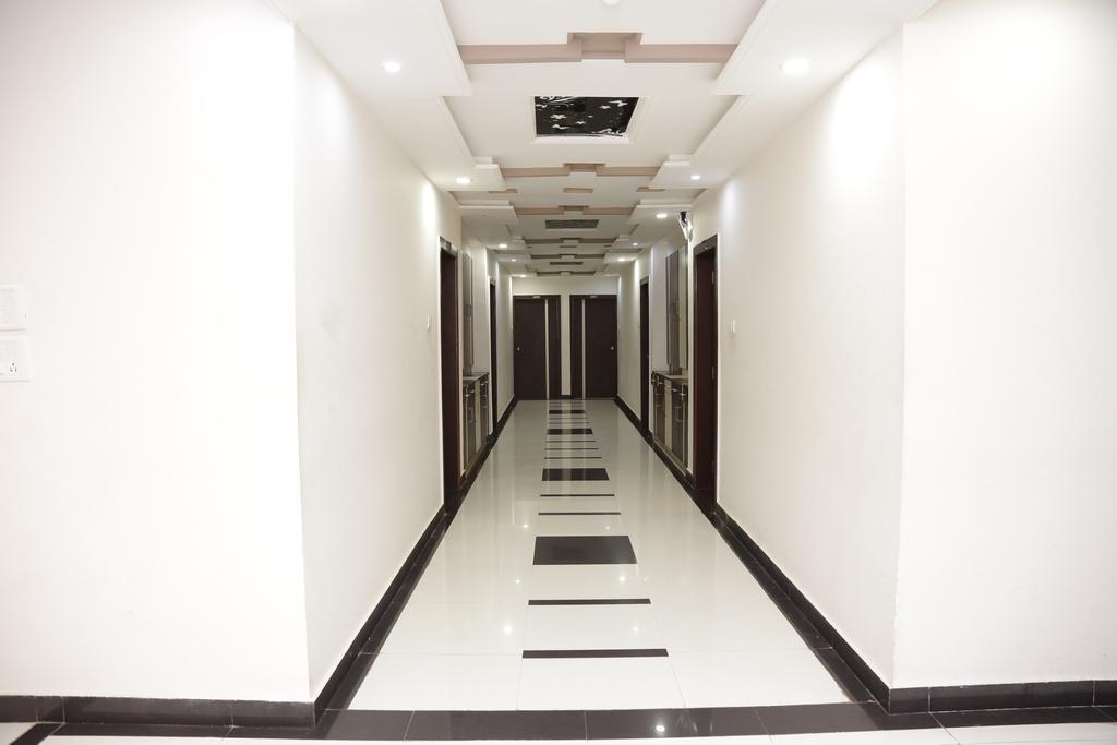 Hotel Rudra Plaza Dwarka  Exterior photo